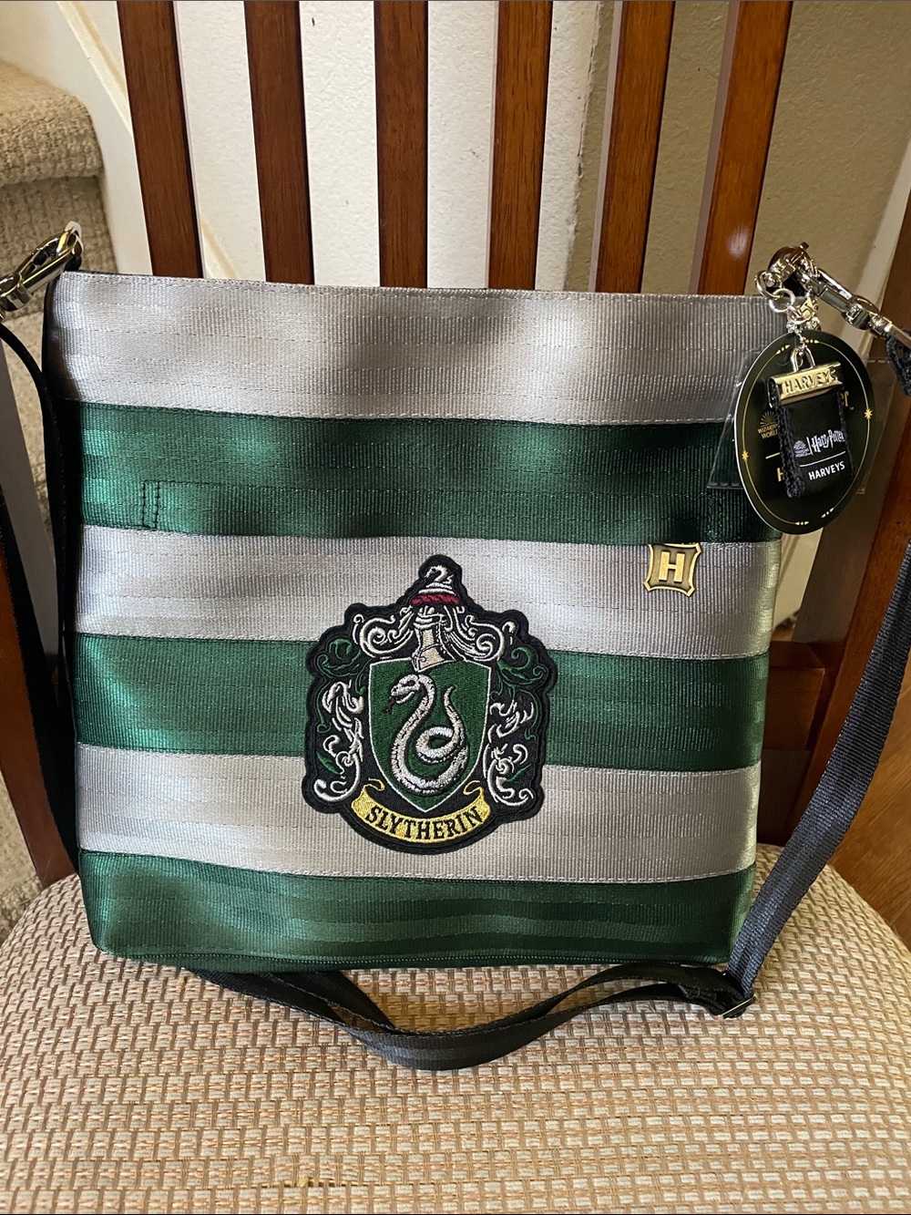 Harveys Harry Potter Slytherin Crest Green and Silver Crossbody Bag